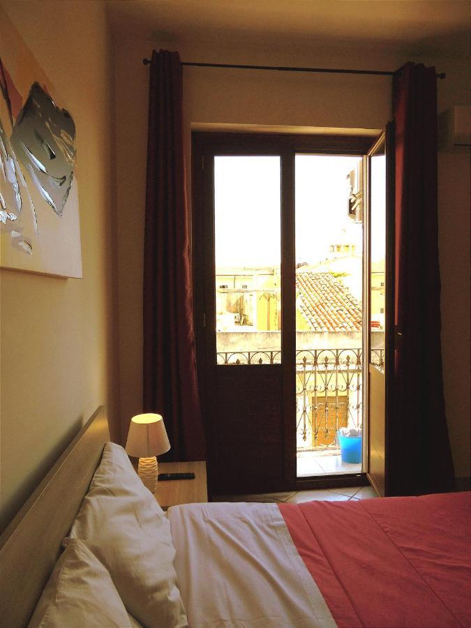 Casa Bacchilide Apartman Szirakúza Kültér fotó